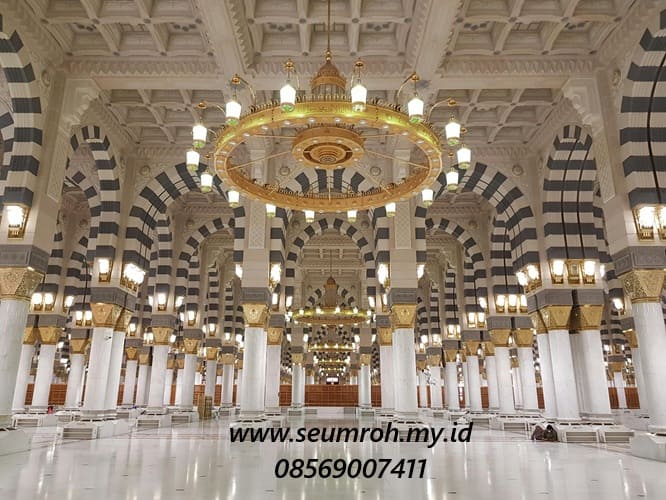 Bagaimana Mau Umroh Tanpa Mahrom